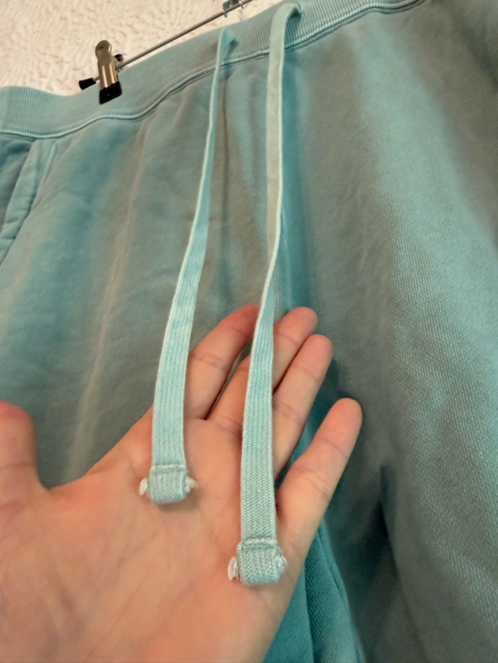 Vineyard Vines Washed Soft Teal Sweat Shorts with Drawstring, Large - Picture 4 of 7